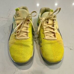 Nike Women’s Metcon 8 Shoes Size 8.5